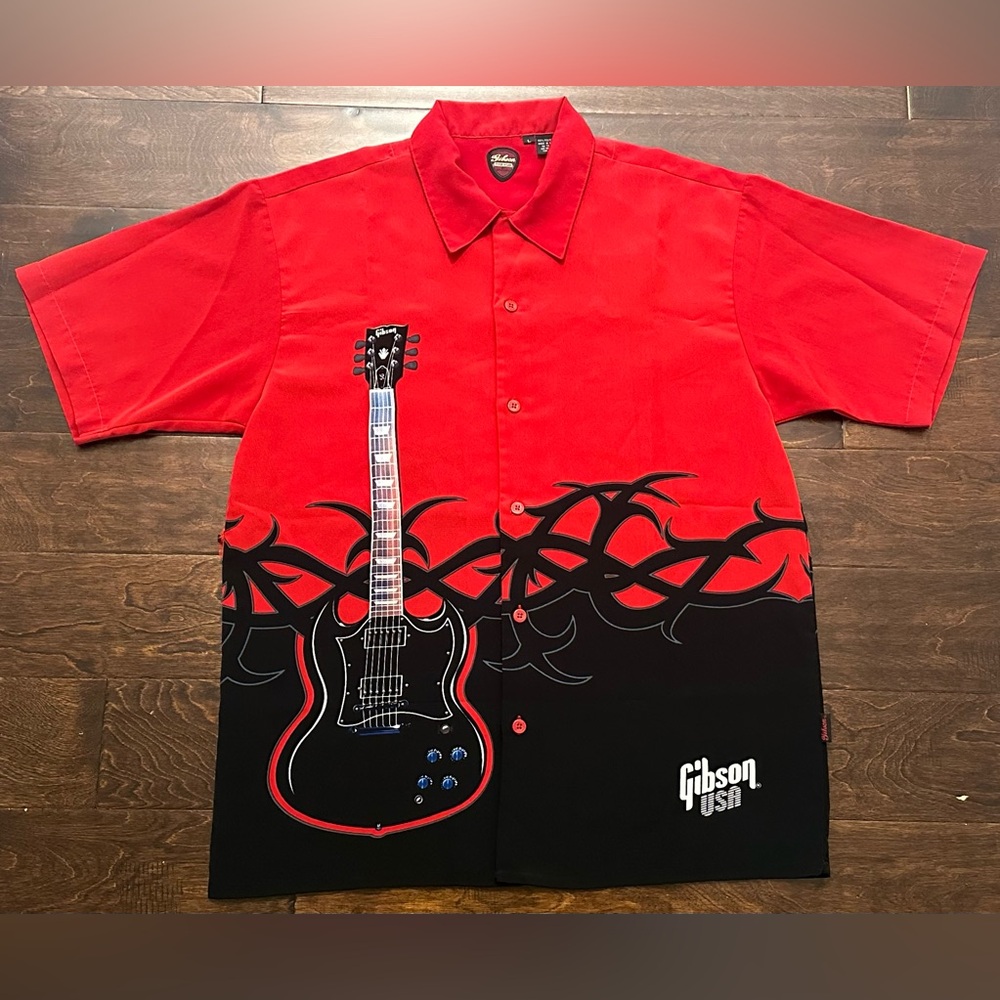 Vintage Men’s Gibson USA by Dragonfly Guitar Red/Black Button Shirt- Size Large